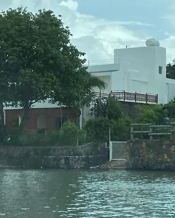 21Lg Ilot Fortier M Sea Front And Swimming Pool Riviere Noire Exterior photo