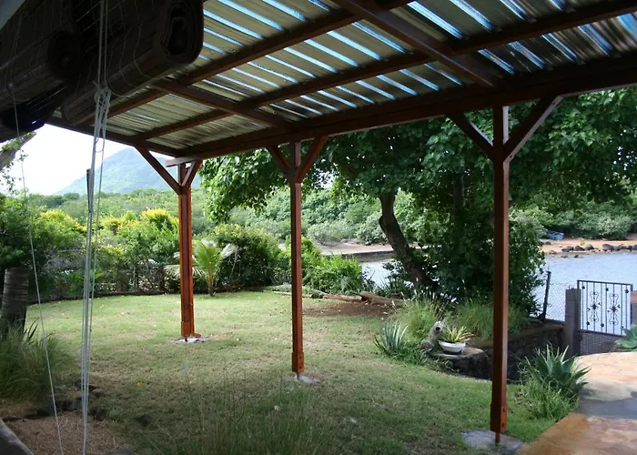 21Lg Ilot Fortier M Sea Front And Swimming Pool